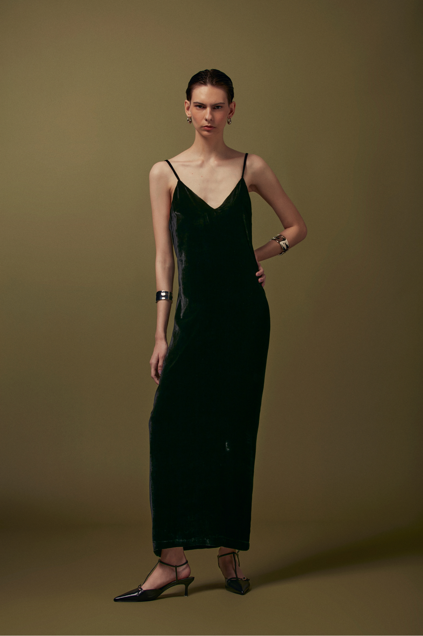 VESTIDO LONGO VELUDO