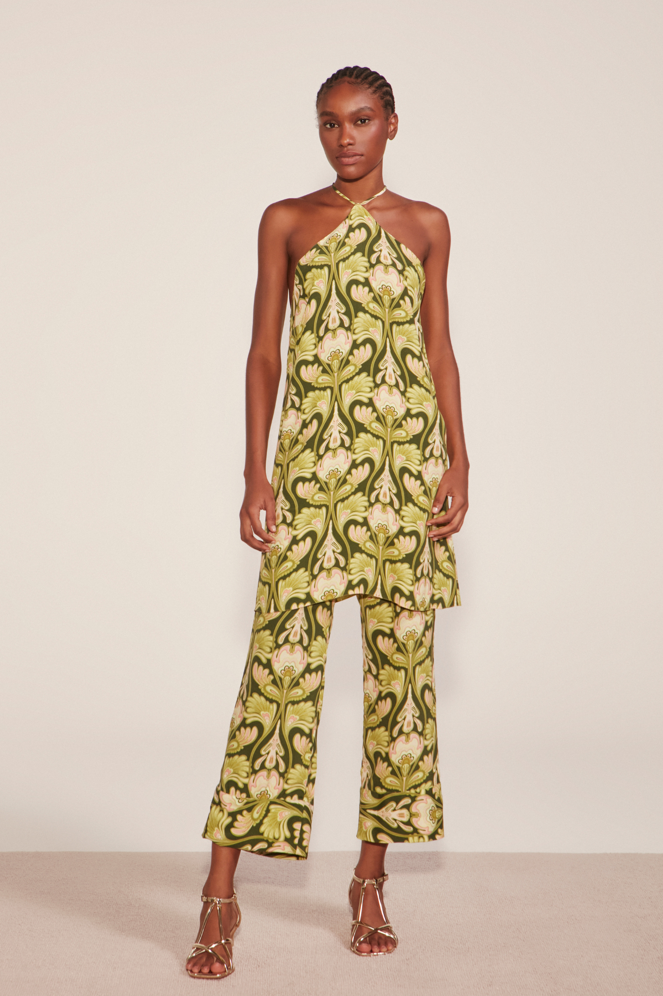 VESTIDO CURTO LENÇO FLOR