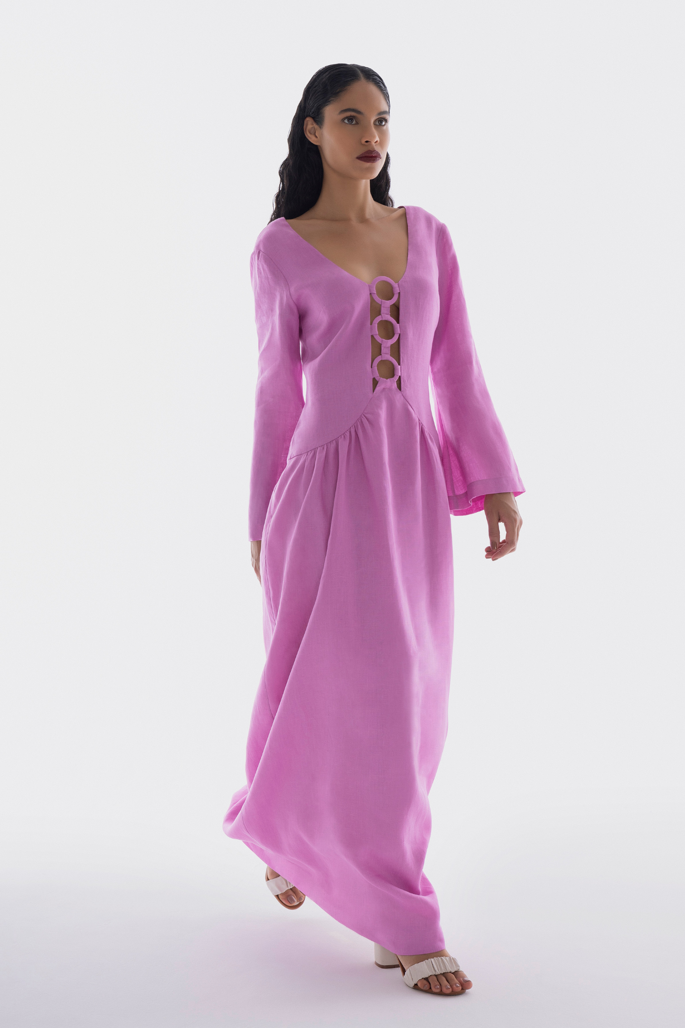 VESTIDO LINHO ARGOLA MANGA LONGA